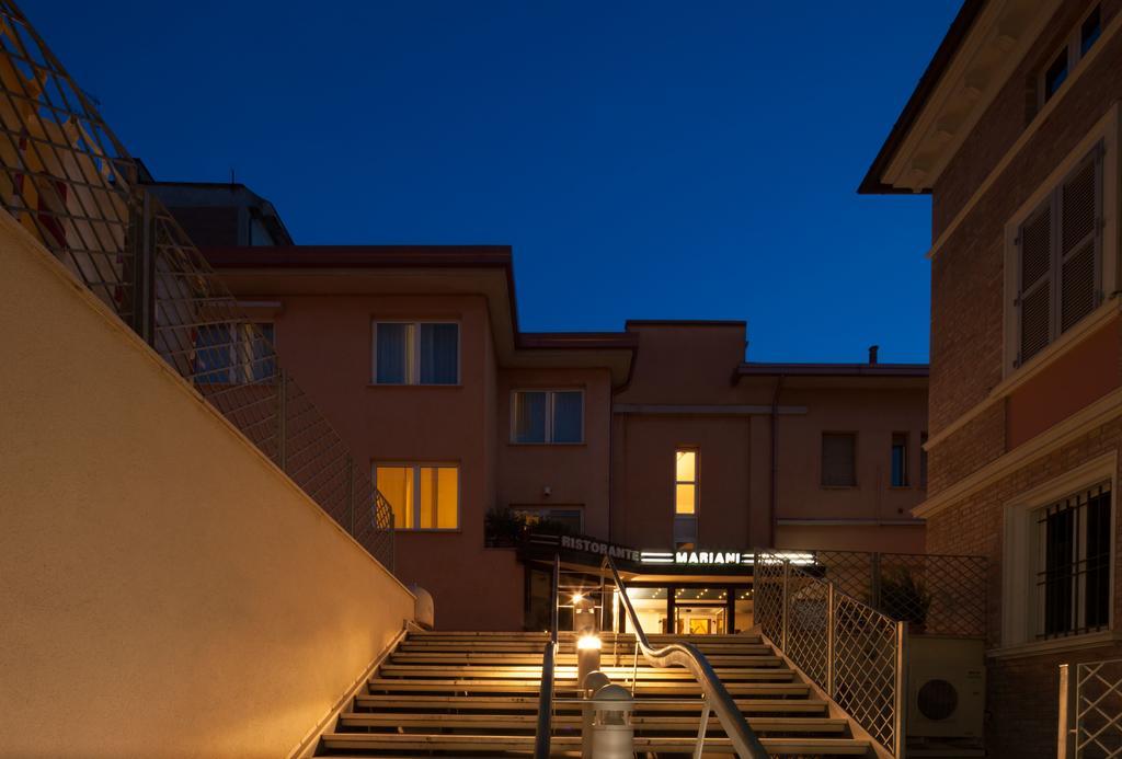 Hotel Mariani Iesi Exterior foto